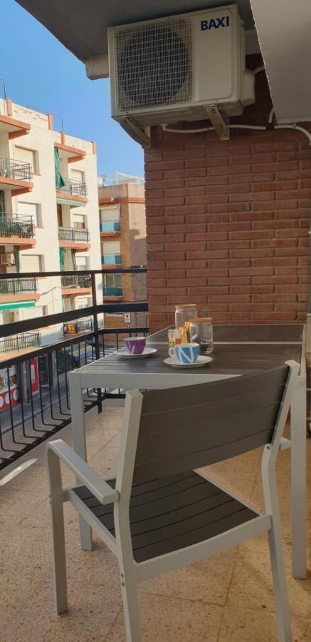 Apartment Ibiza Style El Vendrell Esterno foto